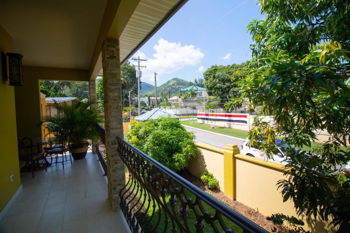 Brief Homes Pandora Suites Port of Spain Exterior photo